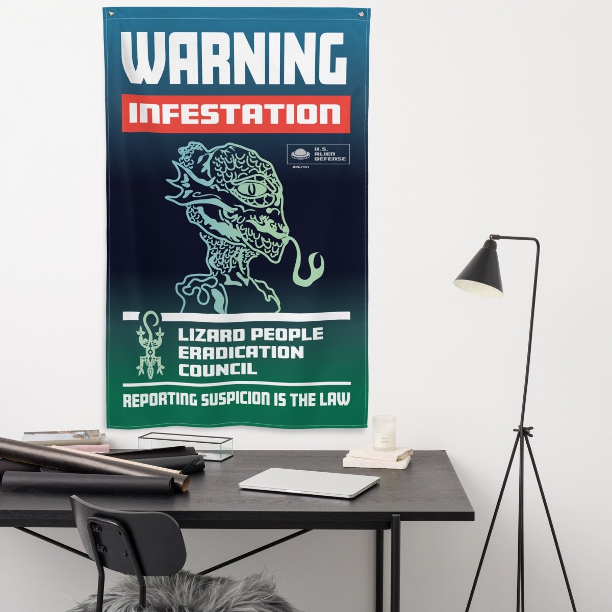 Lizard People Flag, Aliens Conspiracy, Fake People Warning, Cool Wall Decor, Reptilian