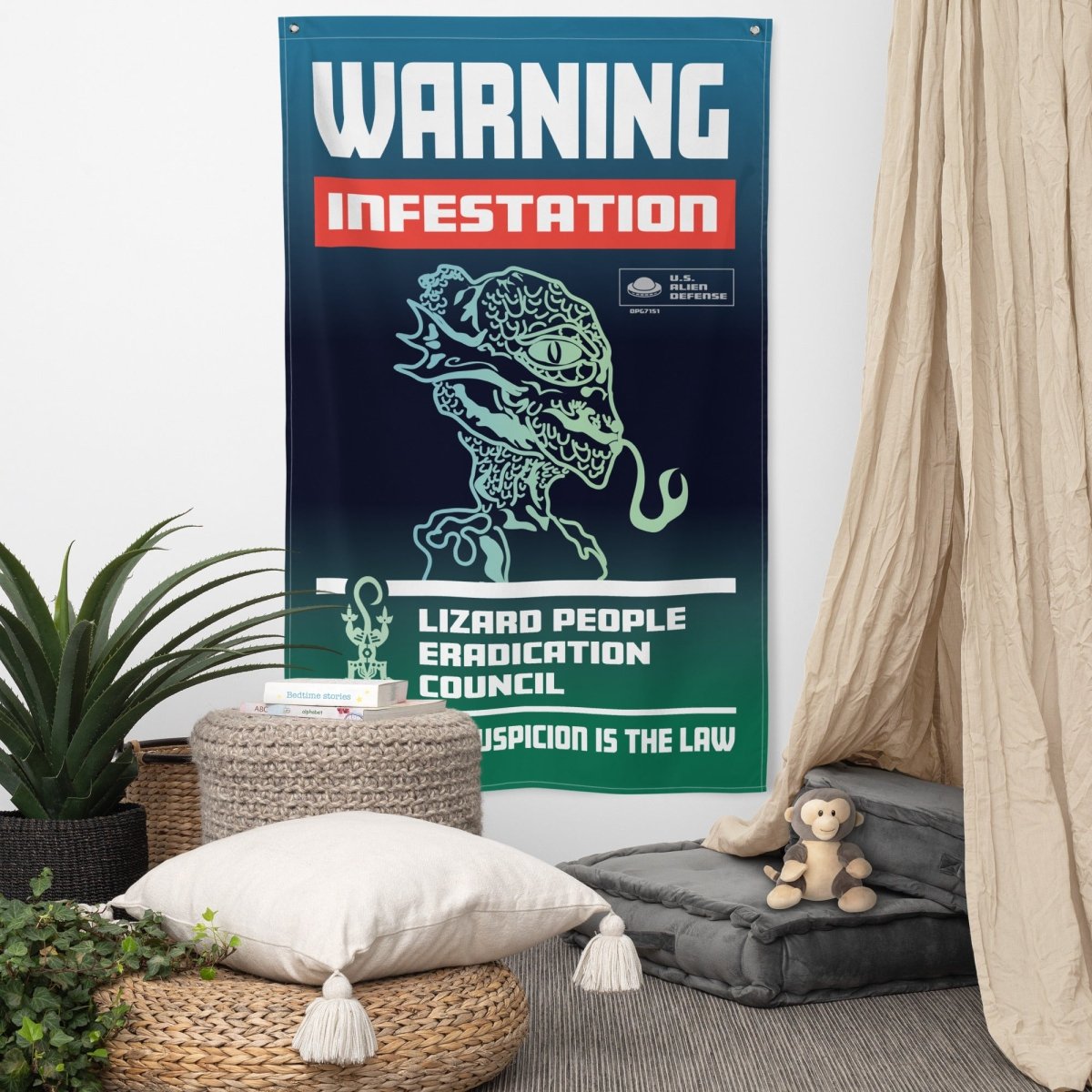 Lizard People Flag, Aliens Conspiracy, Fake People Warning, Cool Wall Decor, Reptilian